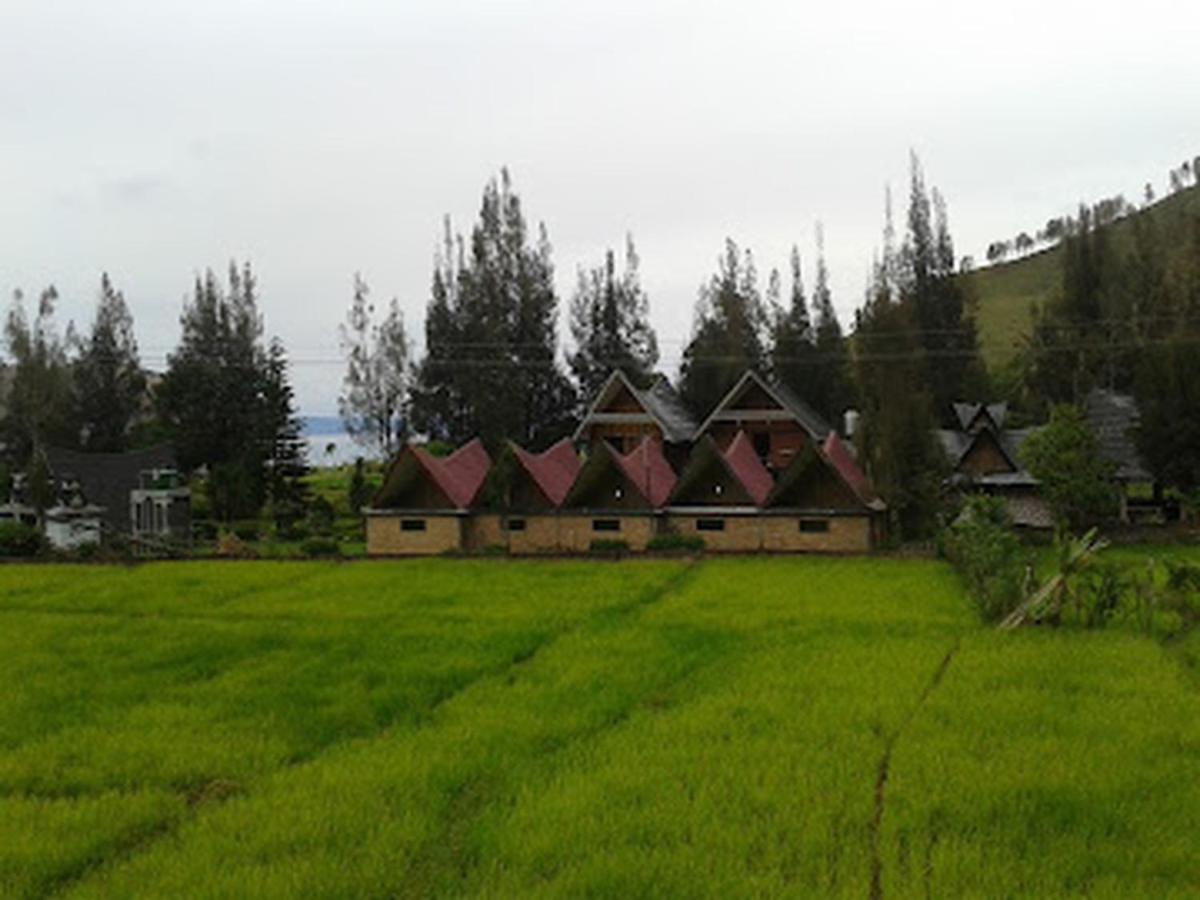 Roman Sinasi Hotel Tongging Exterior foto